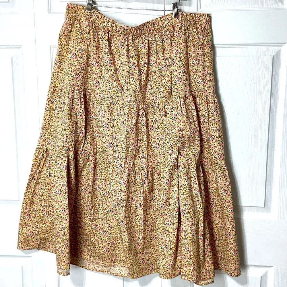 Lane Bryant Floral Maxi Skirt Plus Size 26/28 Flowy High Slit Elastic Waist